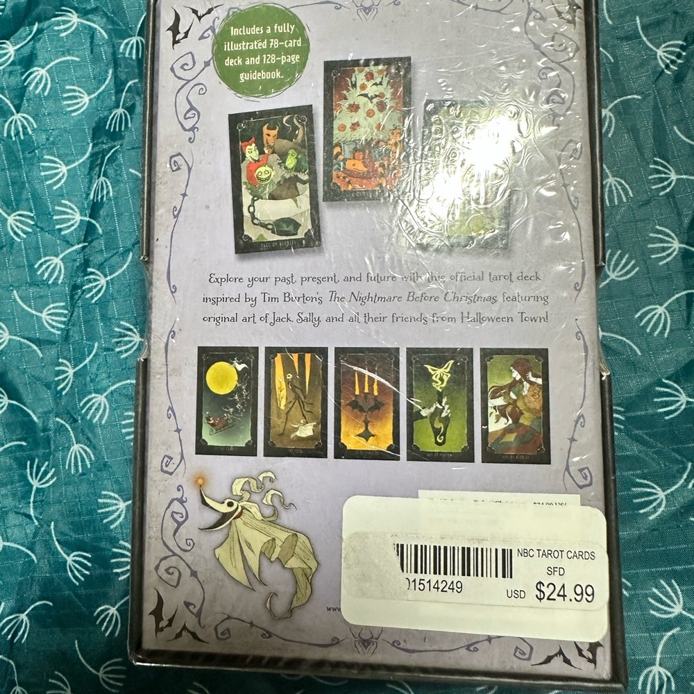 Disney and Tim Burton’s Nightmare Before Christmas Tarot and Guidebook Set - Picture 2 of 4